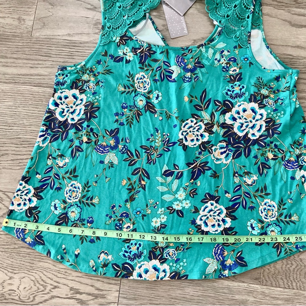 Floral Lace Trim Sleeveless Top - Green - Picture 6 of 7